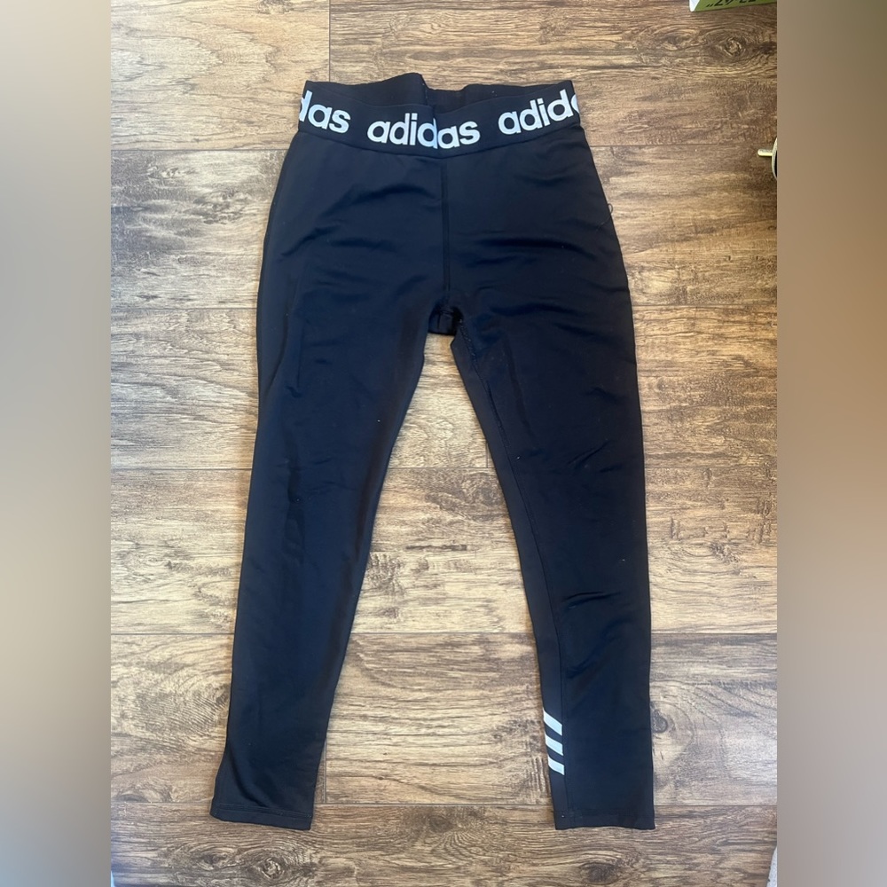 Adidas leggings